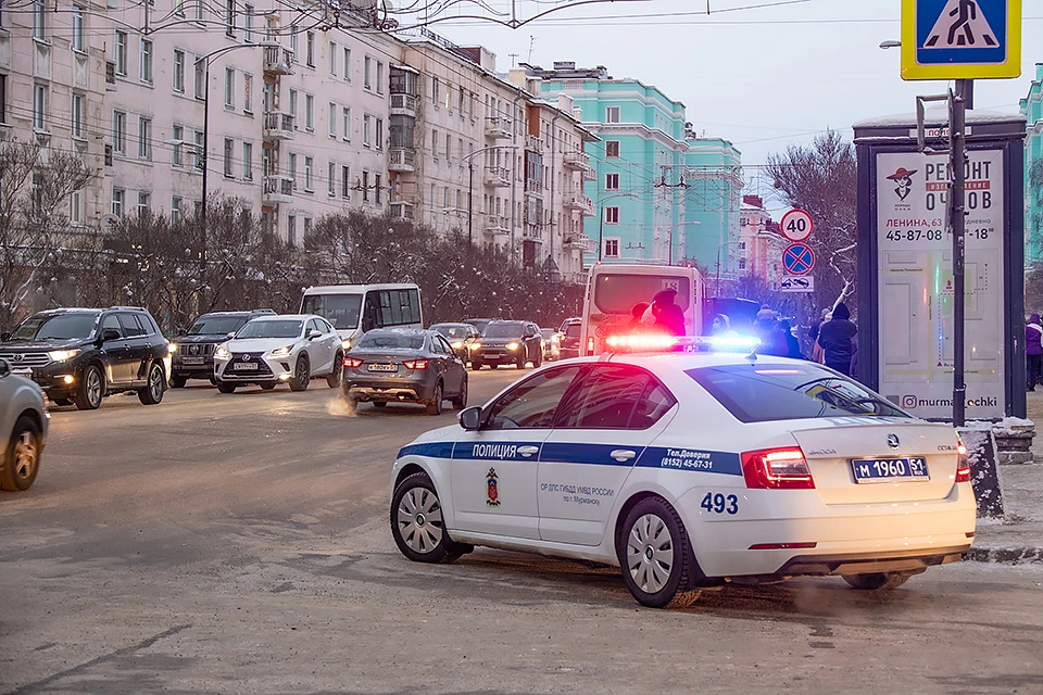 Теперь автомобилистам с правами иностранного образца нужно будет получить российское водительское удостоверение.