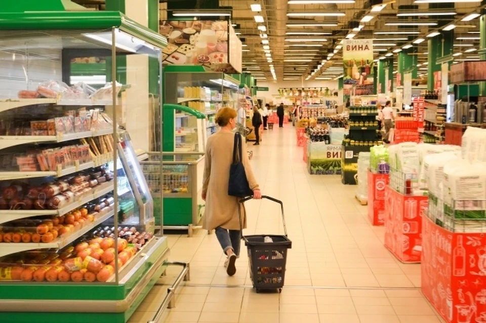 Торговые сети Крыма снизили цены на 30 социально значимых товаров