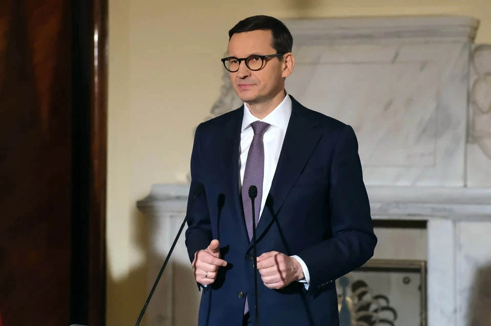 Экс-премьера Польши Моравецкого заподозрили в превышении полномочий на посту