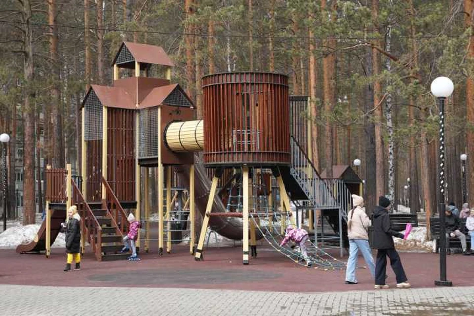 Губернатор Иркутской области и депутаты Заксобрания посетили Саянск
