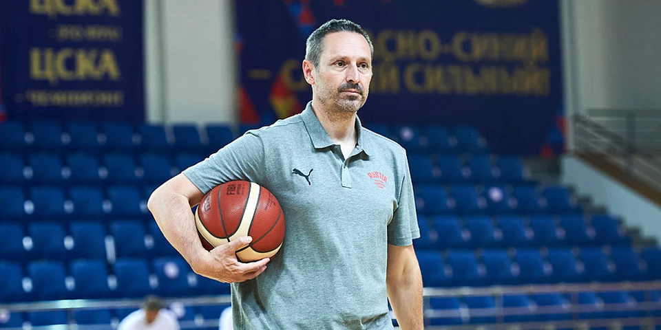 Серб Саша Груич — фигура в европейском баскетболе известная. Как тренер он работал с ведущими российскими клубами — «Динамо», ЦСКА и «Локомотив-Кубань».