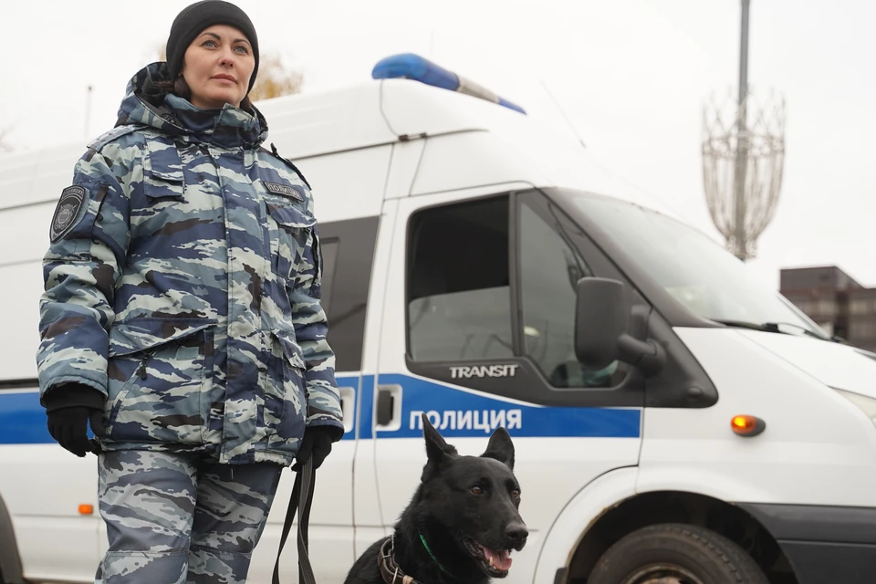 Девочку искала полиция и инспекторы по делам несовершеннолетних.