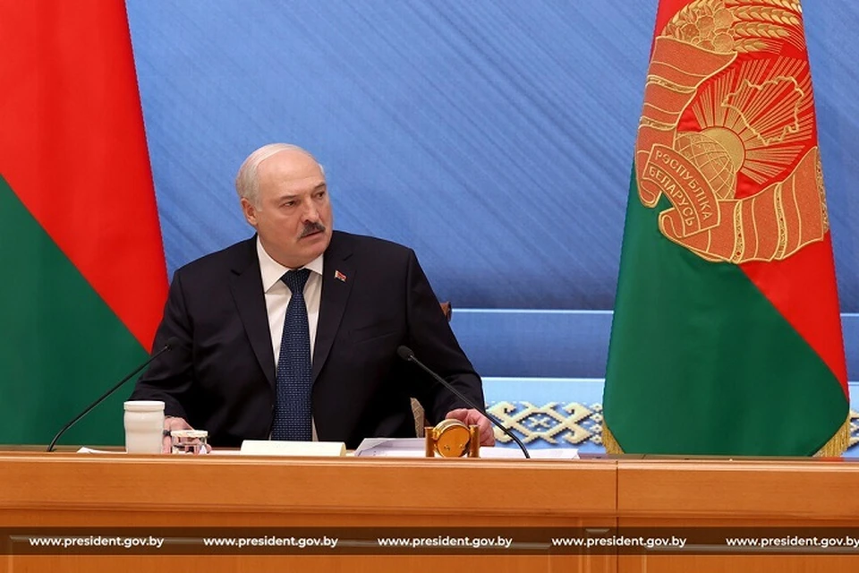 Лукашенко сказал, что делать для закрепления молоды специалистов на селе. Фото: president.gov.by.