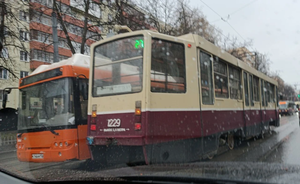 Автобусы обводный канал новгород