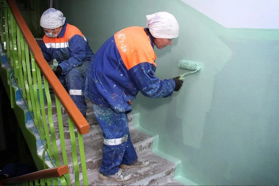 За два месяца предприятия региона произвели 728 тонн краски.