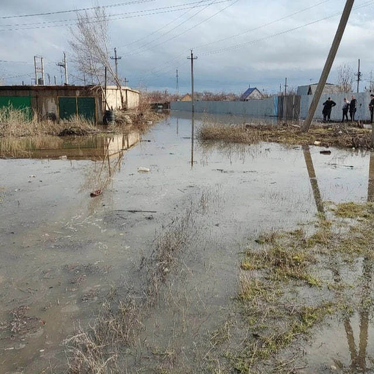 В Оренбурге эвакуировали жителей СНТ у хутора Степановский - KP.RU