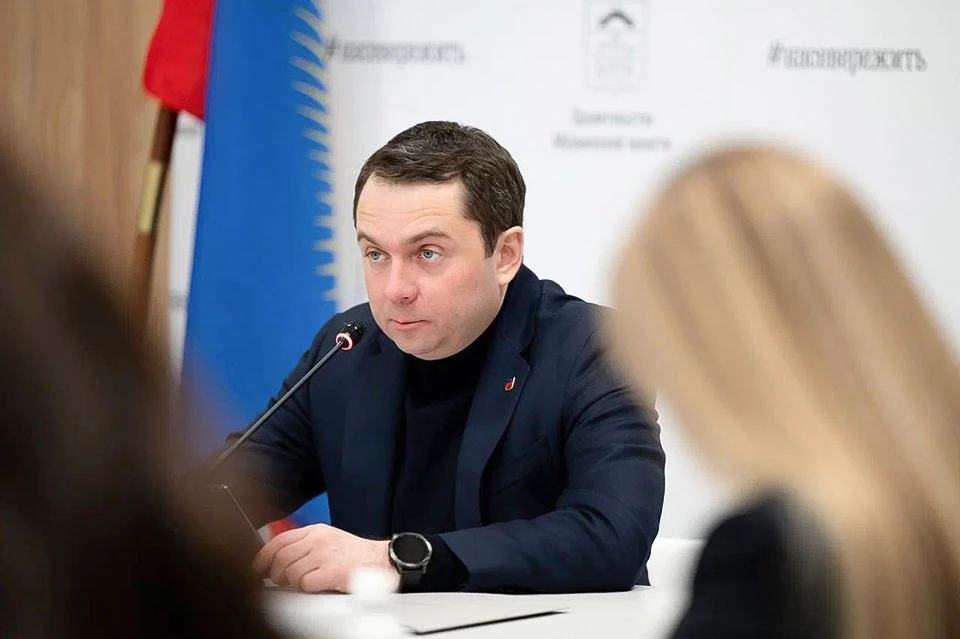 Губернатор Мурманской области Андрей Чибис вышел на работу спустя две недели после покушения на него. Фото: Правительство Мурманской области