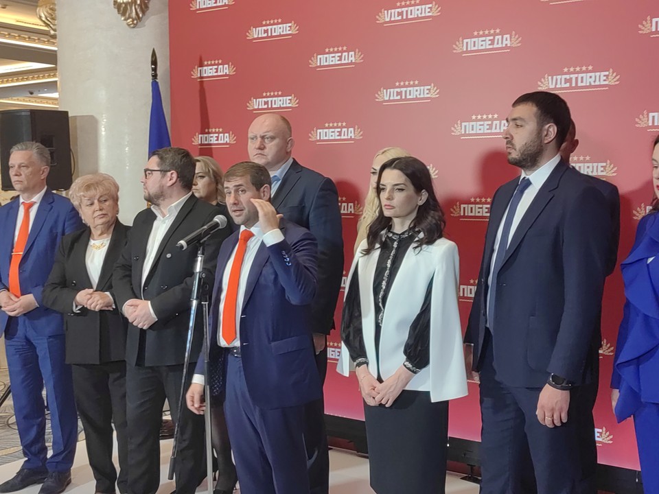 «Нам Европа даром не нужна»: О чем объявила оппозиция Молдавии в Москве