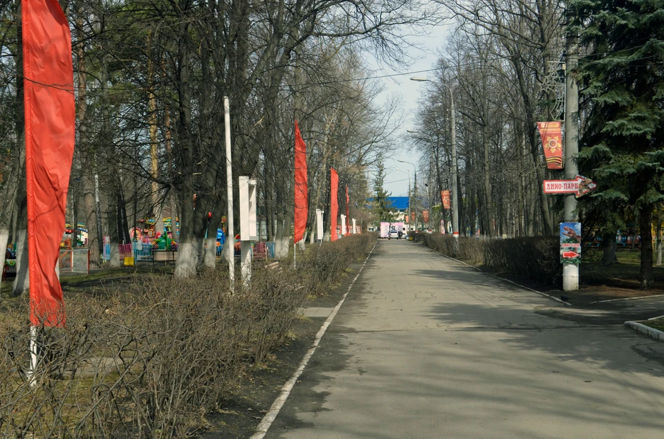 До 1 мая на улицах Ульяновска появятся украшения с праздничной символикой. Фото: КП - Ульяновск