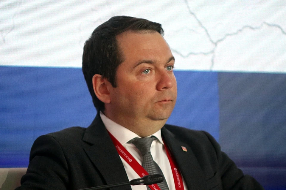 Губернатор Чибис продолжит встречи с жителями региона после покушения на него.