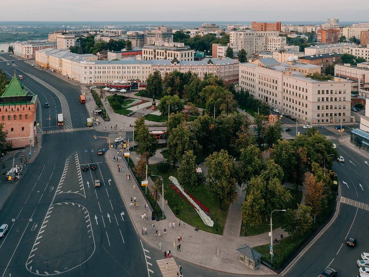 Центр Нижнего Новгорода перекроют из-за репетиции парада 2 мая - KP.RU