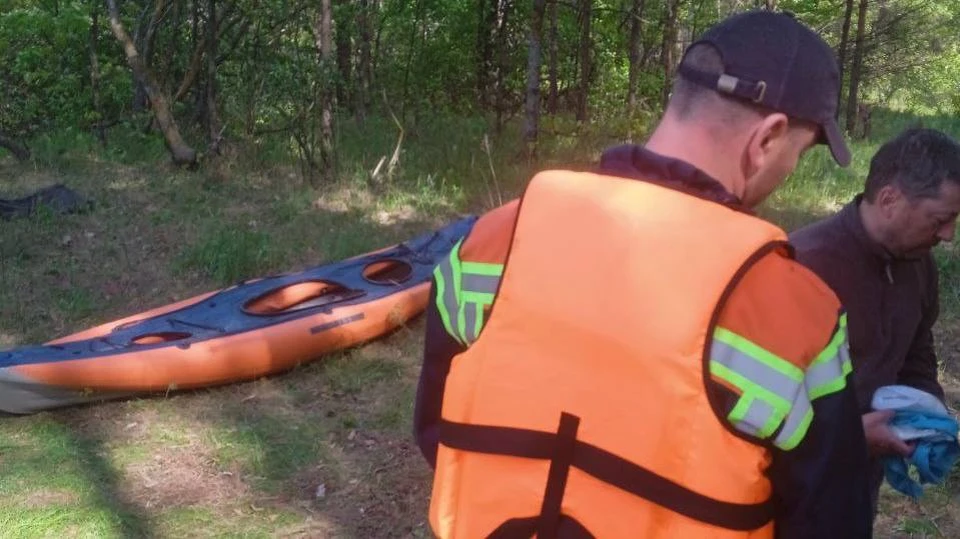 В Саратовской области спасали туриста на реке Хопер (фото: тг "Юрий Юрин")
