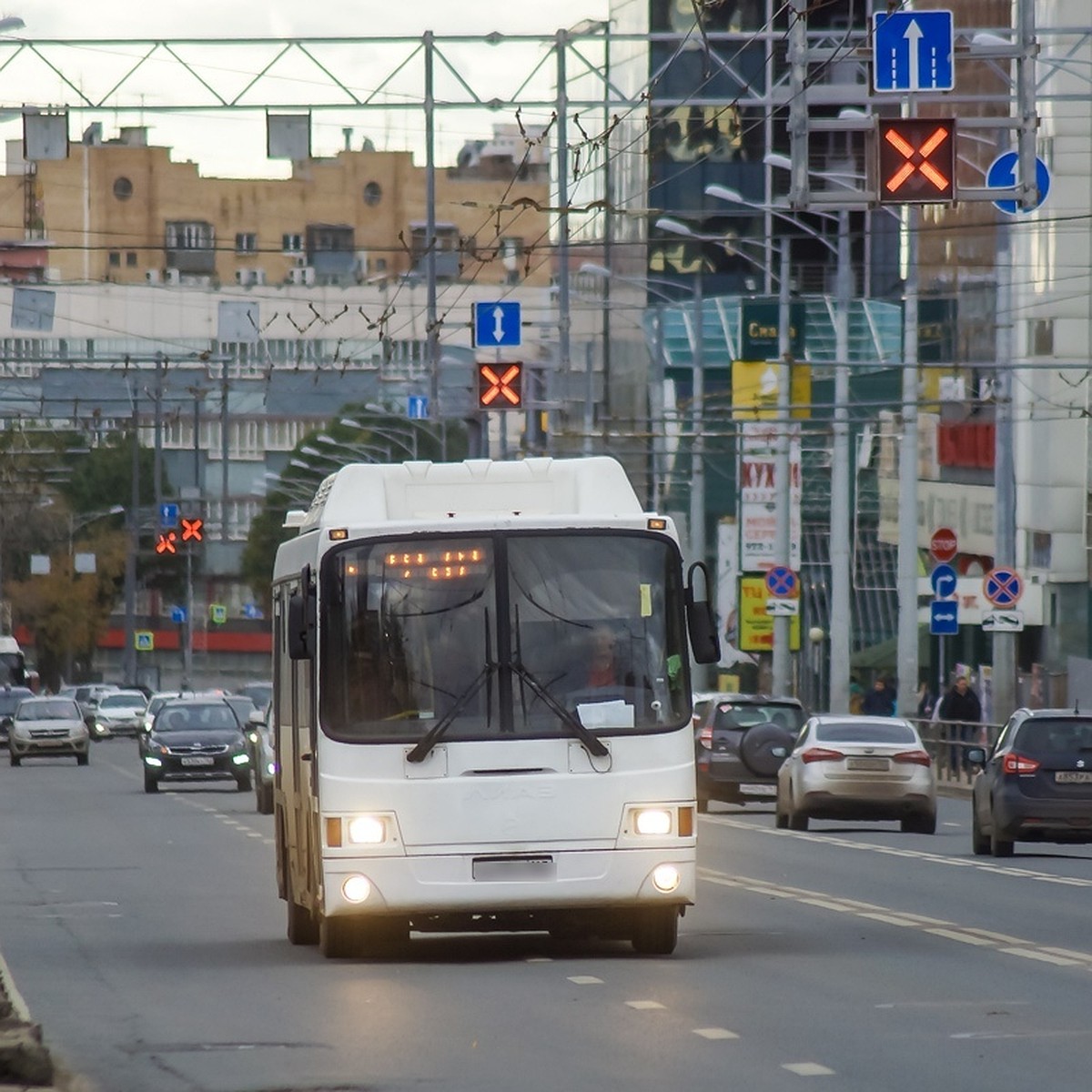 В религиозные праздники на кладбища Самары направят дополнительные автобусы  - KP.RU