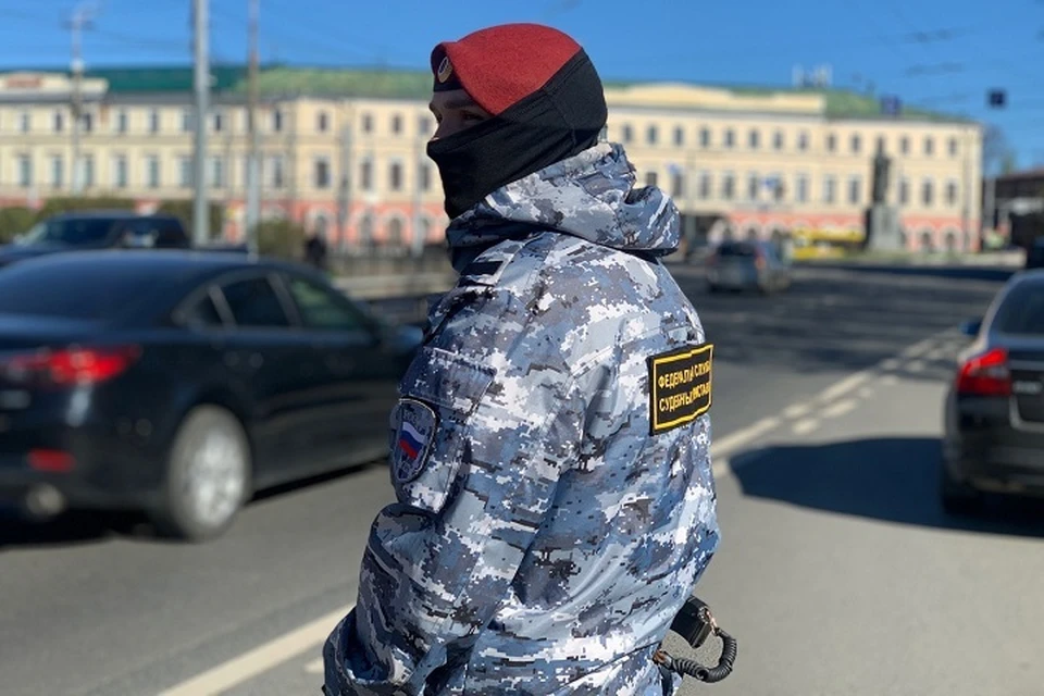Приставы ловили должников на улицах Ярославля. ФОТО: УФССП по Ярославской области