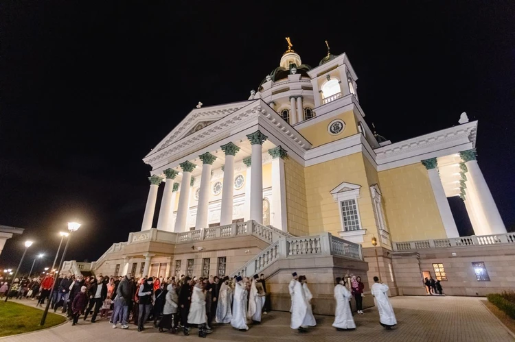 В Челябинске появился самый большой в регионе Кафедральный собор