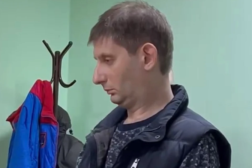 В Новосибирске осудили экс-сотрудника МВД за взятки .