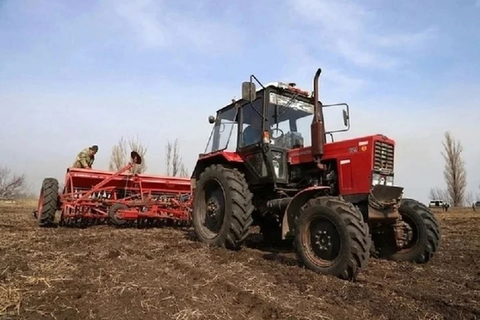 В ДНР с начала 2024 года поставили 74 единицы новой сельхозтехники
