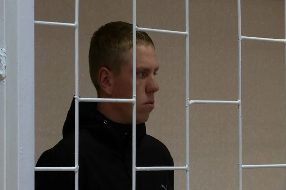 В Новосибирске вынесли приговор водителю, сбившему двух девушек в центре города.