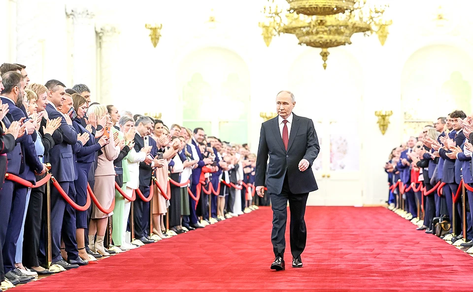 Владимир Владимирович принес присягу и вступил в должность главы государства. Фото: kremlin.ru/
