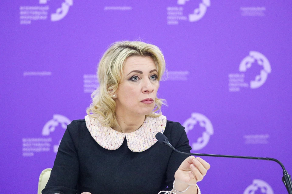 Захарова: РФ осуждает решение властей ФРГ на запрет символики, связанной с ВОВ