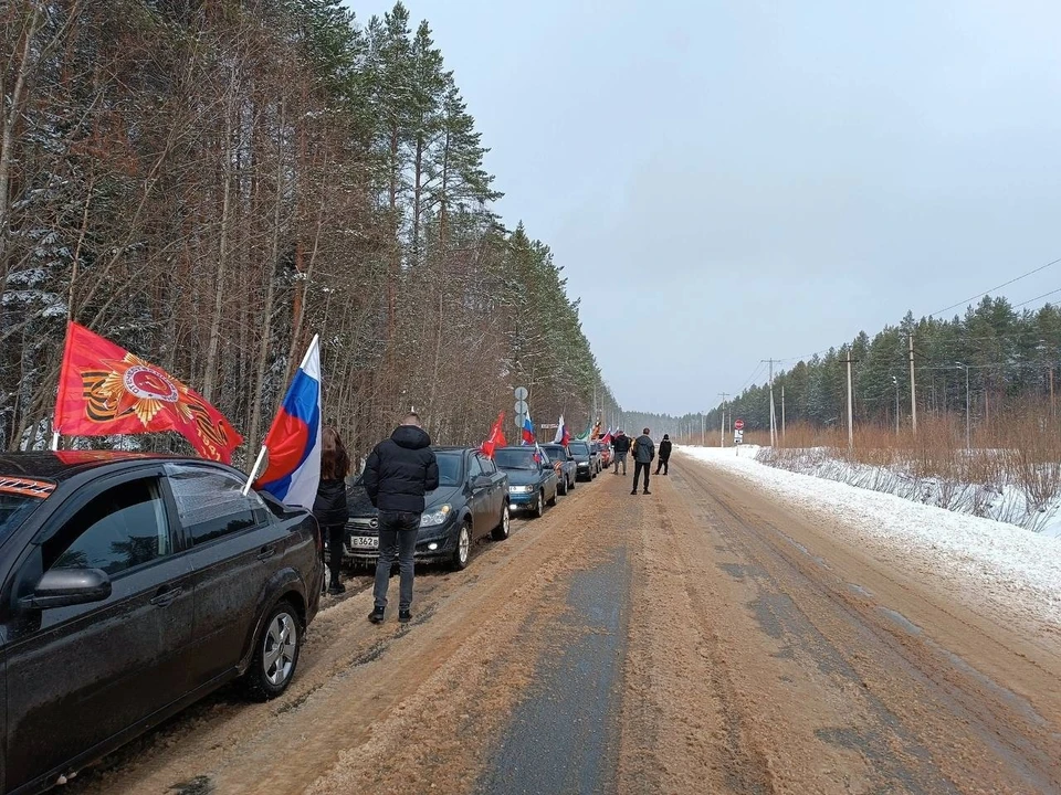 В День Победы в Коми прошли автопробеги. Фото: «SMOTRA.RU SYKTYVKAR».
