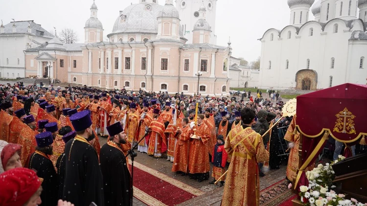 Жители Вологды встретили чудотворную Казанскую икону Божией Матери