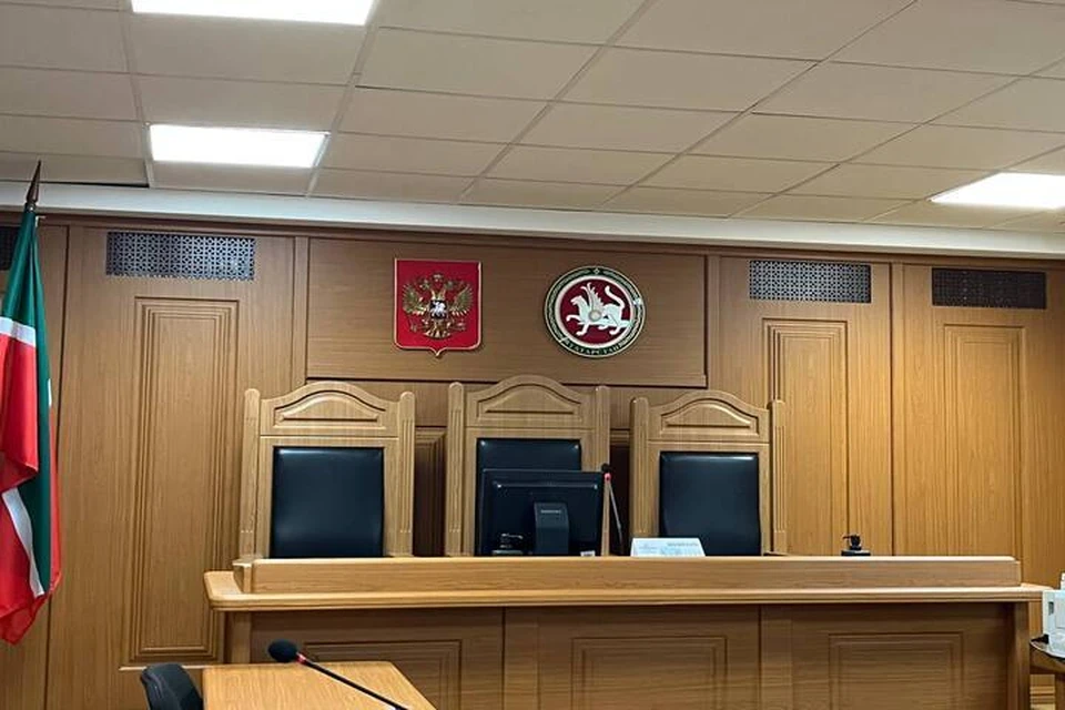 По версии следствия, Сергей Юшко на протяжении 13 лет фиктивно занимал должности заведующего кафедрой и декана факультета информационных технологий в КНИТУ-КХТИ.