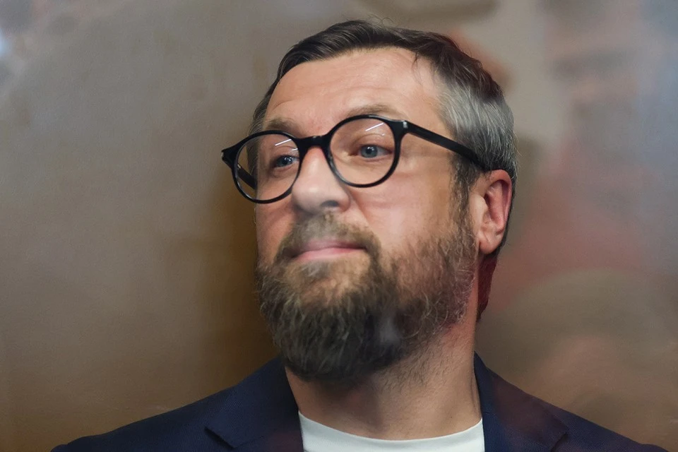 Пластический хирург Илья Елагин в зале Замоскворецкого суда. Фото: Сергей Савостьянов/ТАСС