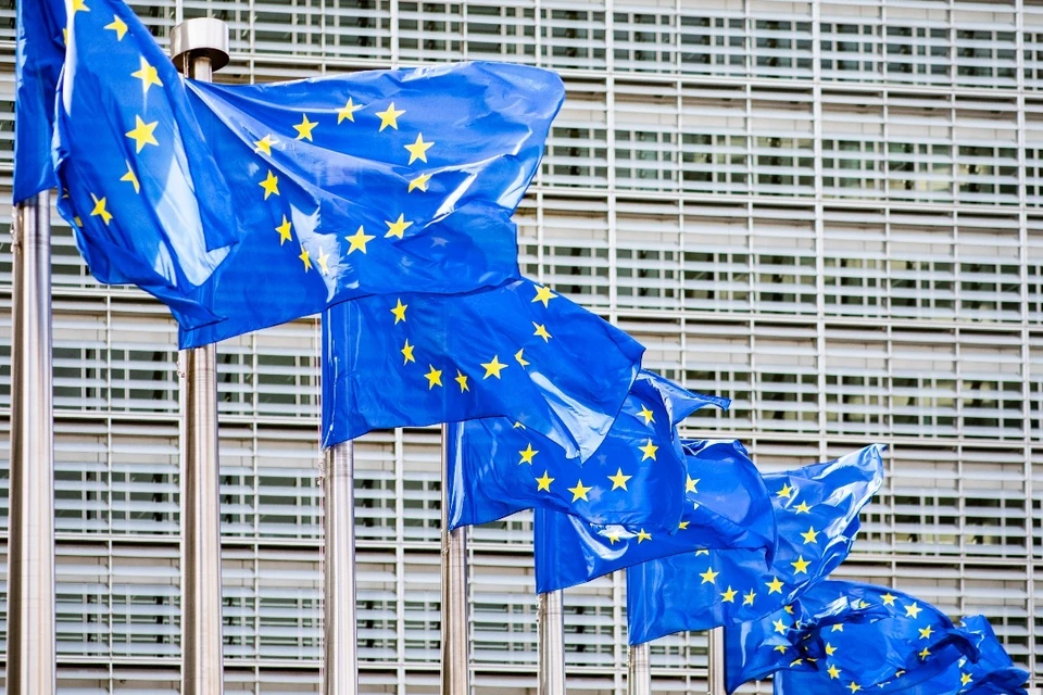 Запад пытается отвлечь внимание от роли Евросоюза в разрушении Украины