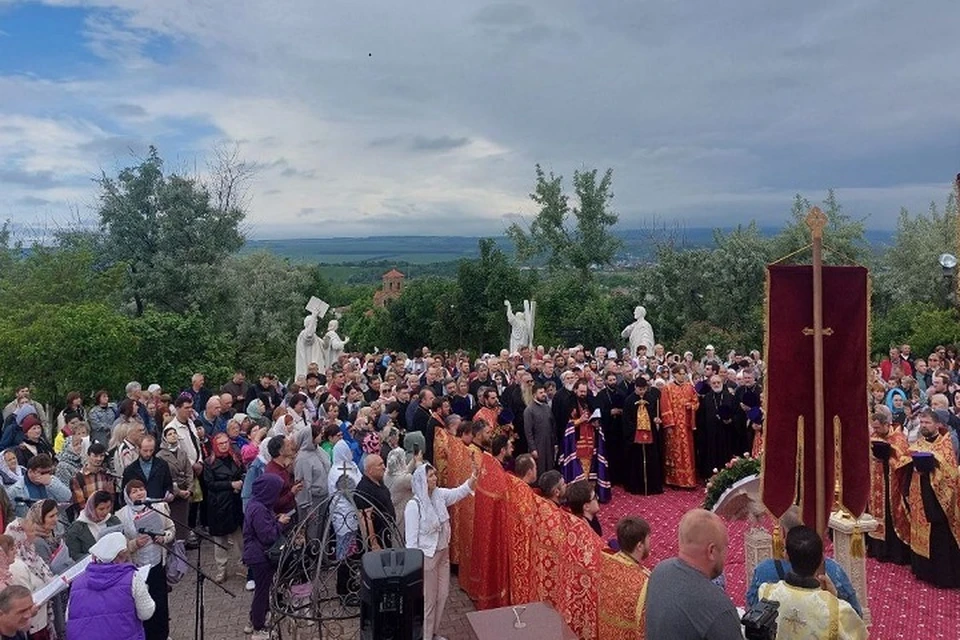 Крестным ходом прошли прихожане. Фото: ТГ-канал главы Ессентуков.