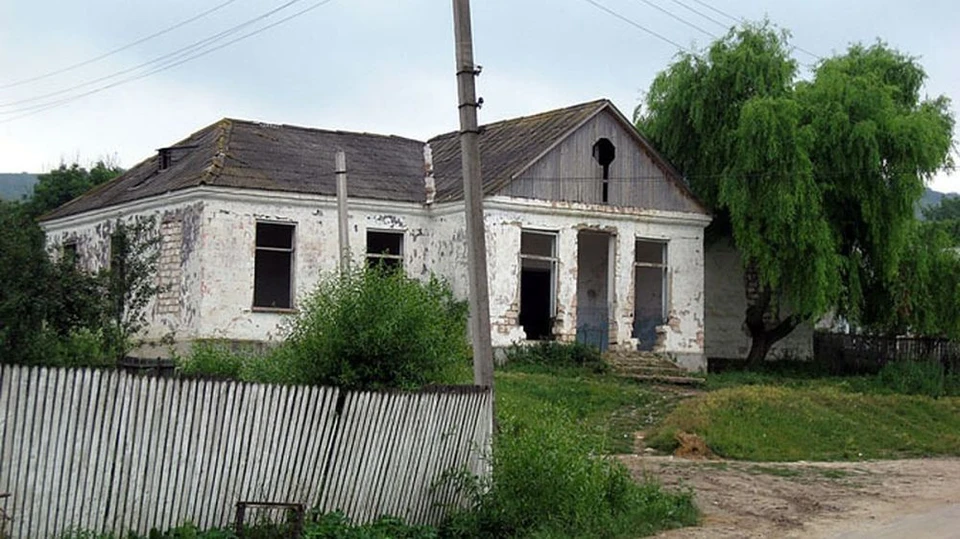 В наших селах много пустующих домов (Фото: соцсети).