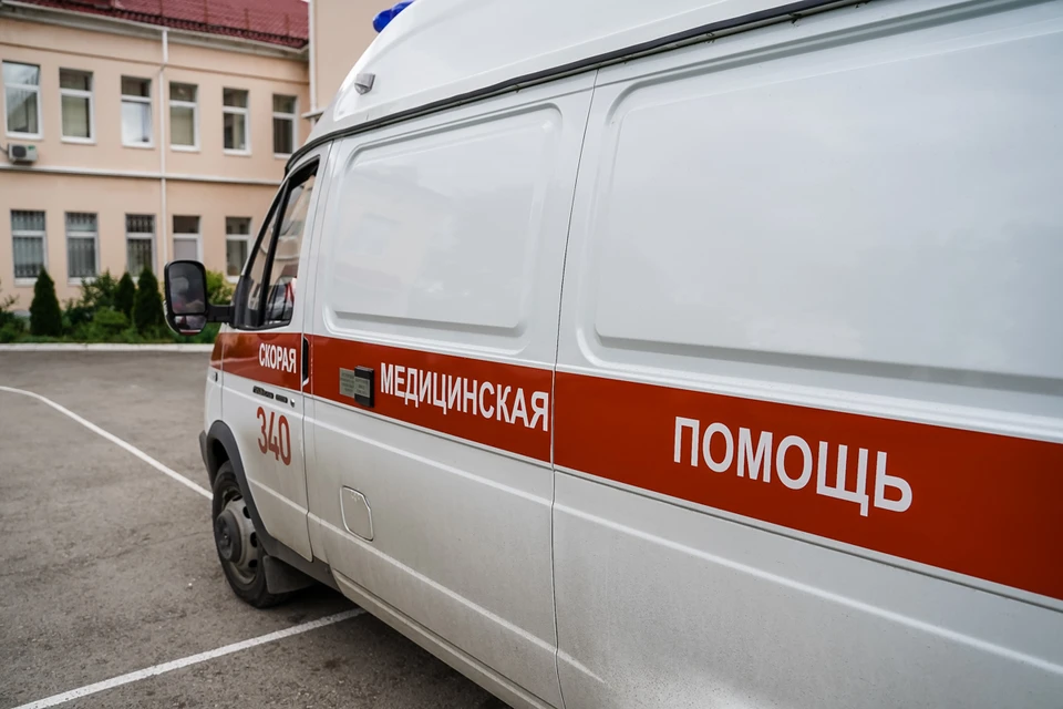 Водителей с места аварии доставили в Самарскую больницу имени Пирогова