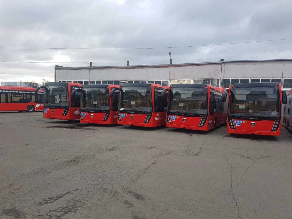 Закупка новых автобусов позволит убрать с казанских маршрутов машины старше 10 лет. Фото: пресс-служба мэрии Казани