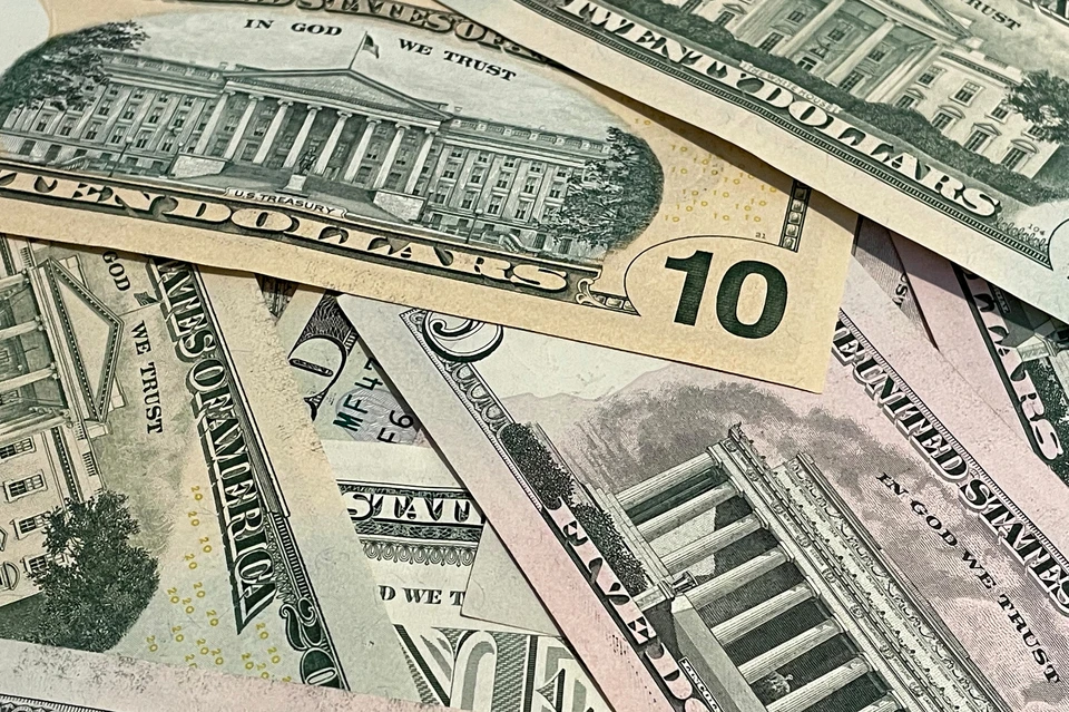 CNBC: совокупность мирового долга достигла 315 триллионов долларов