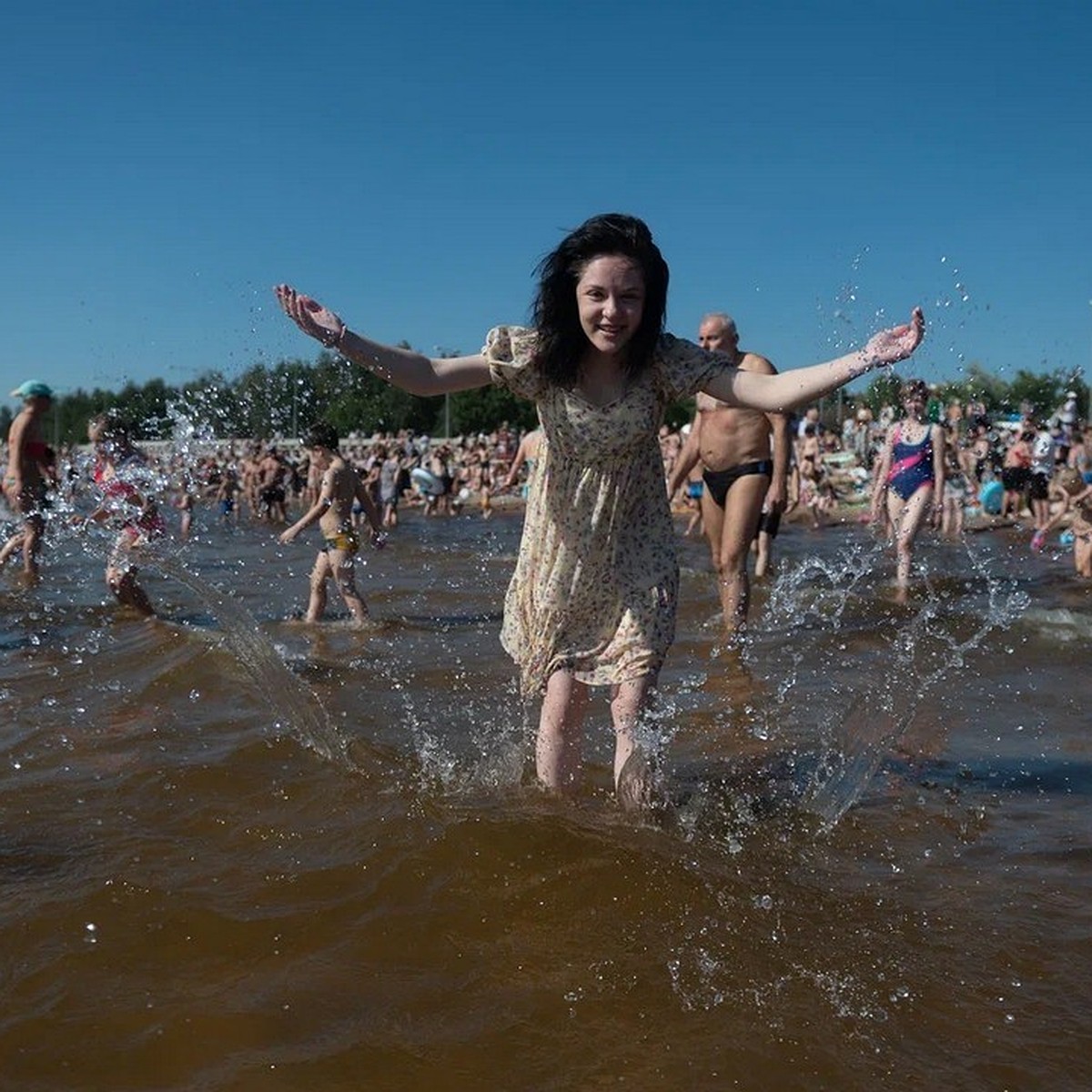 Вода только на трех пляжах в Петербурге пригодна для купания - KP.RU