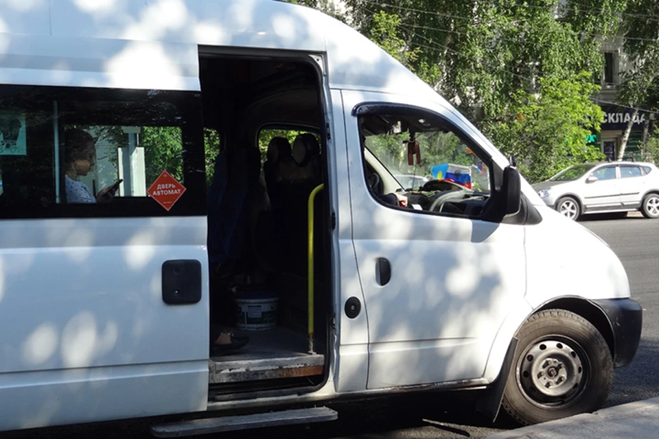 Три автобуса изменят маршрут на время ремонта в районе дома по ул. Максима Горького