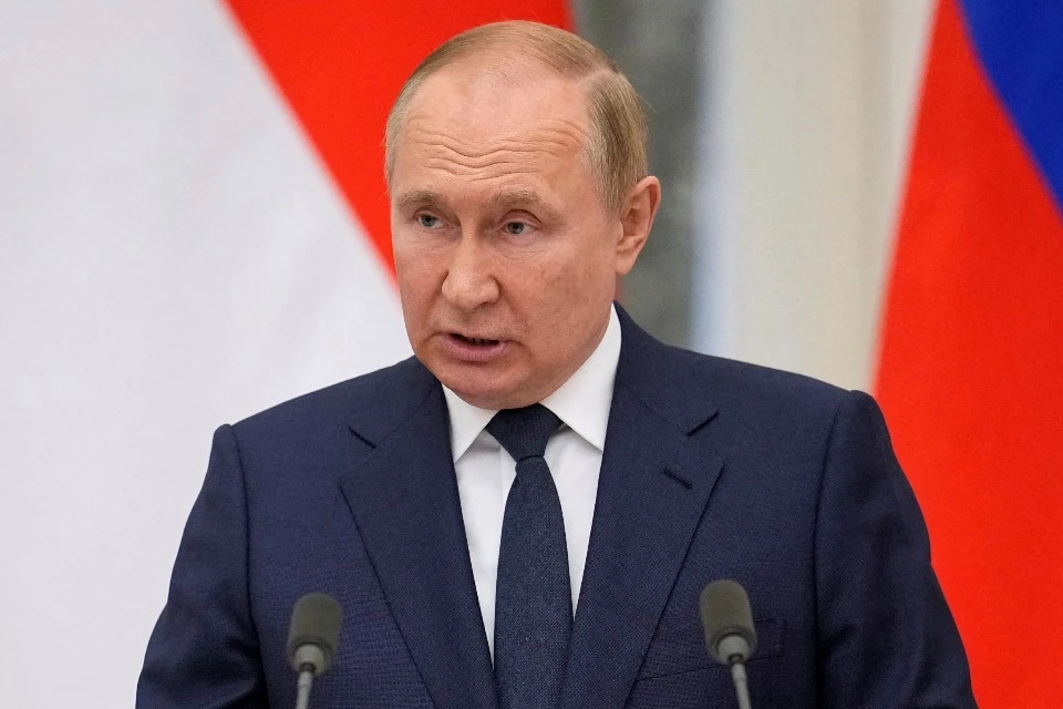Путин: 90% товарооборота между Китаем и РФ проводится в рублях и юанях