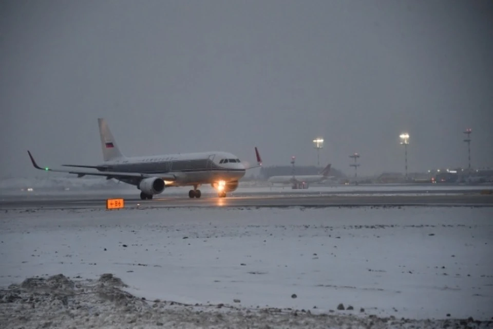 Аэропорт Улан-Удэ стал запасным для Иркутска из-за непогоды