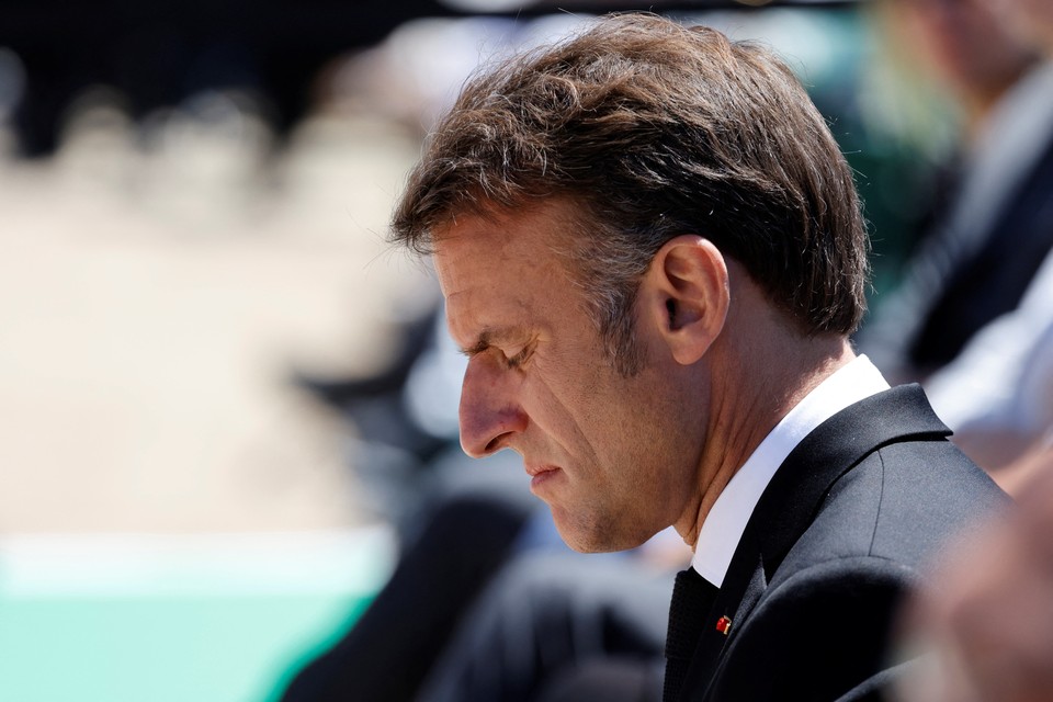 Раскрыт хитрый план Макрона после разгрома: зачем президент Франции объявил досрочные выборы
