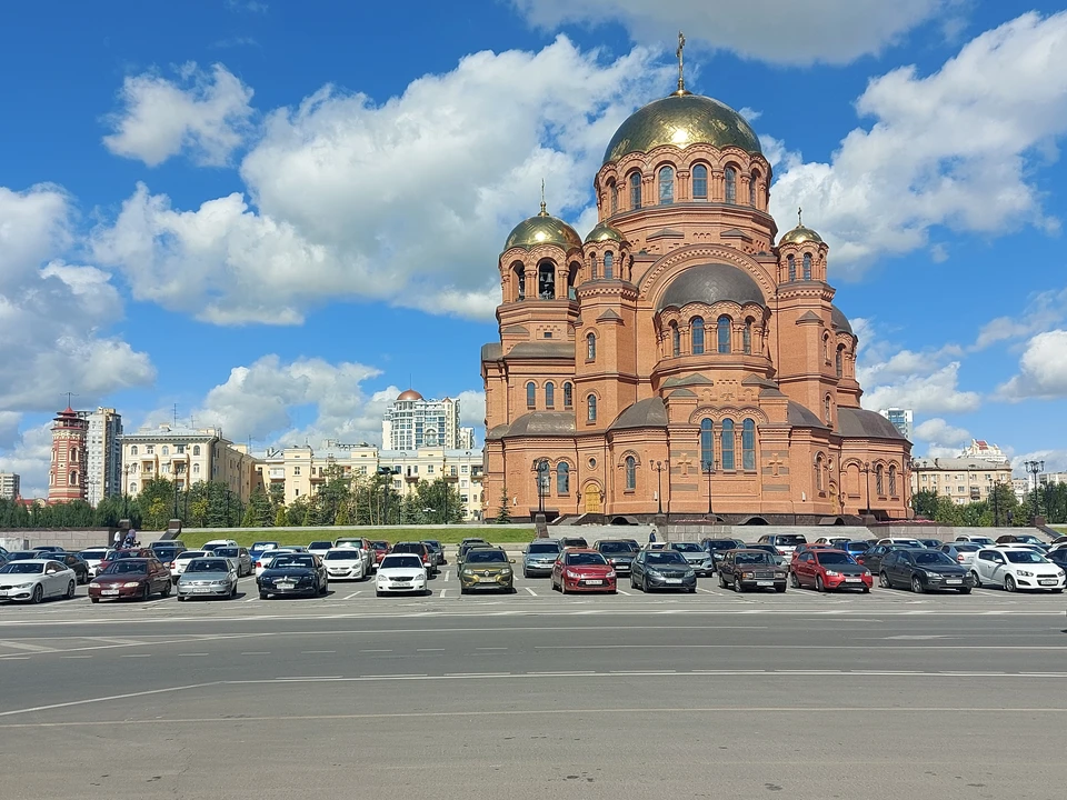 Святыню встретят в кафедральном соборе.