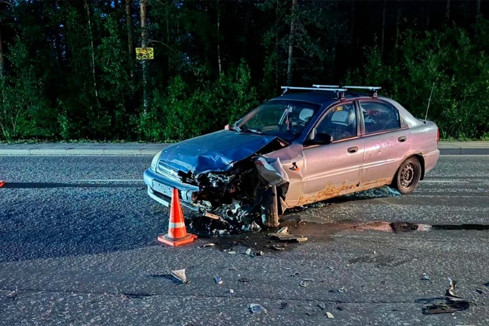 Мотоциклиста госпитализировали в тяжелом состоянии. Фото: t.me/spb_police78