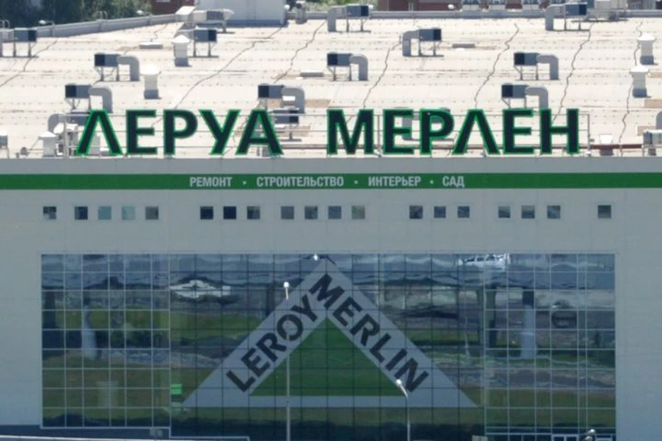 Первые магазины сети собираются обновить до конца года