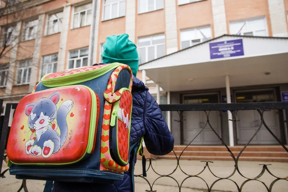 На территории района существует очень высокая потребность в школе.