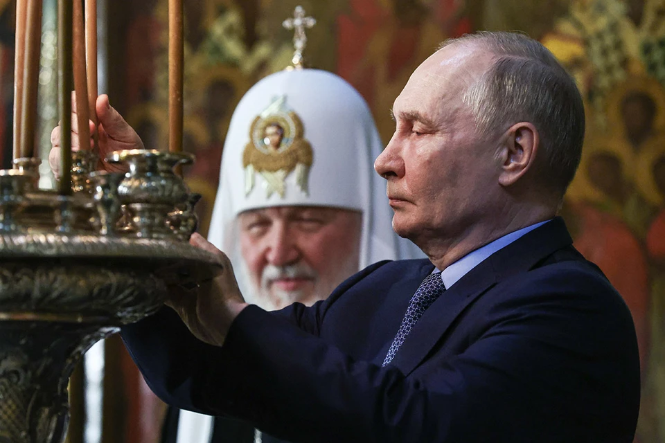 В Лавре президент встретился с патриархом. Фото: Михаил Терещенко/POOL/ТАСС