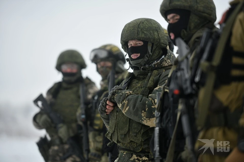 Демобилизованные бойцы и офицеры смогут получить новые профессии и устроиться на работу
