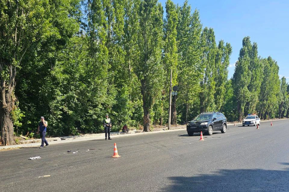 В Красном Луче пьяный водитель Chevrolet Captiva сбил пешехода. ФОТО: ГАИ ЛНР