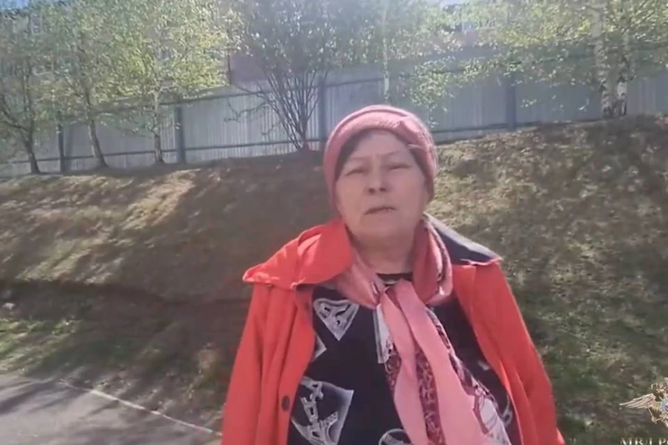 Жительница Тулуна едва не стала жертвой телефонных мошенников.