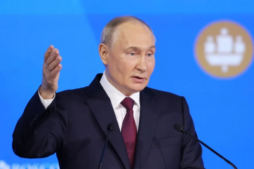 Путин: кризис на Украине возник из-за бесцеремонной политики США и их сателлитов
