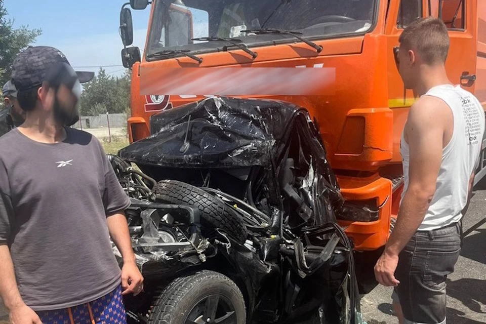 Все обстоятельства аварии установят полицейские. Фото: ГАИ по Ростовской области.