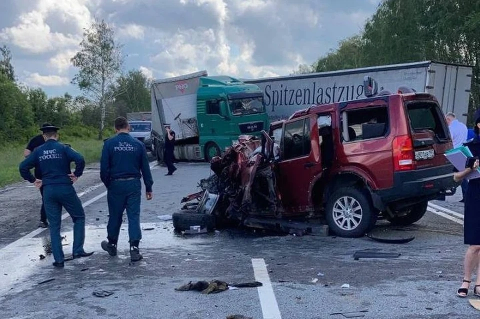 Трагическая авария унесла восемь жизней.